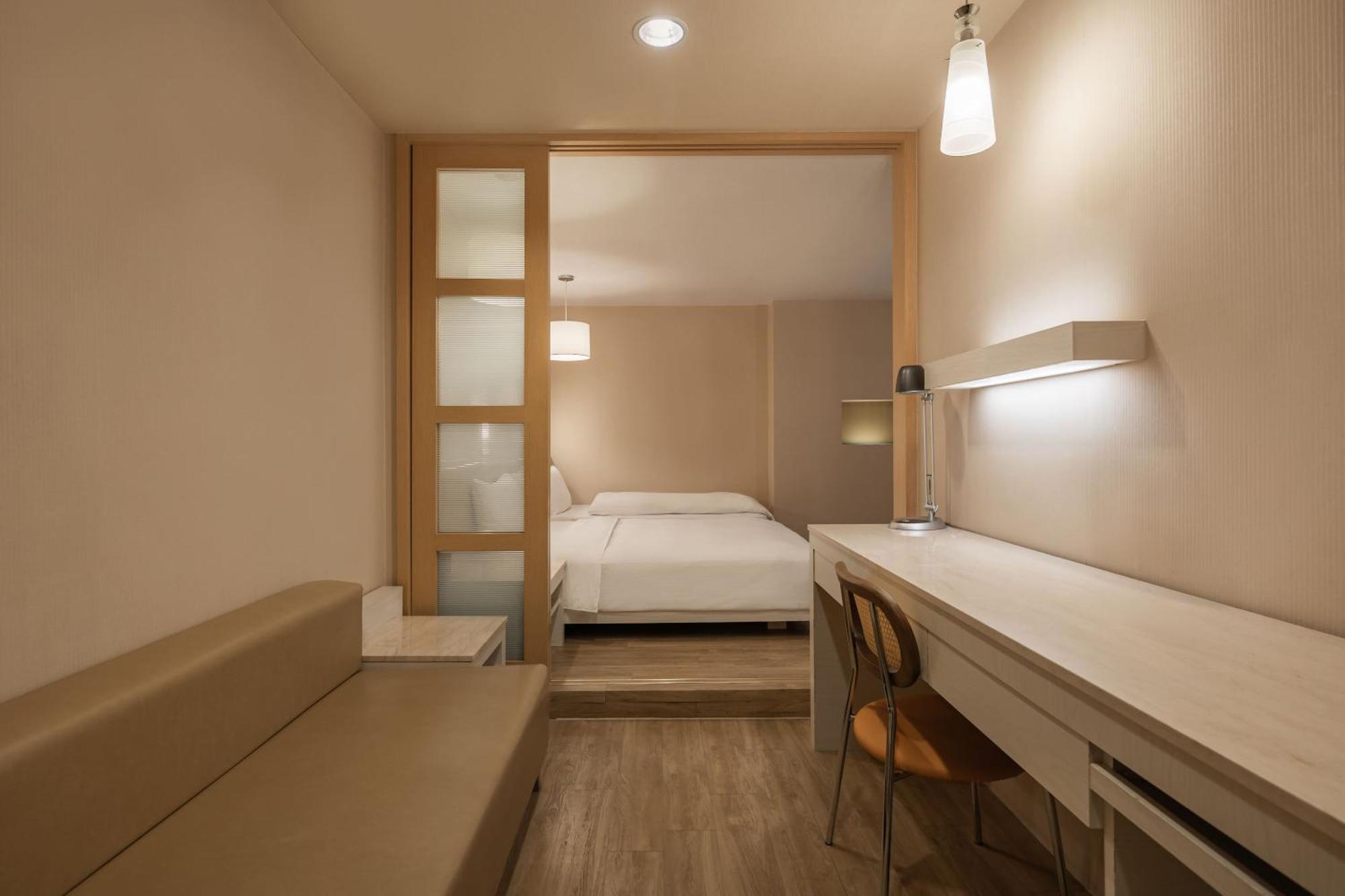Kindness Hotel - Hanshen Kaohsiung Room photo
